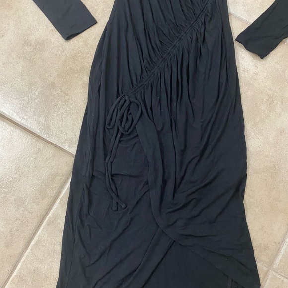 Express NWT long sleeve black side scrunch dress - Picture 2 of 3